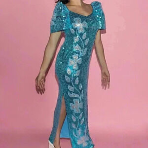 Elegant Blue Maxi Dress